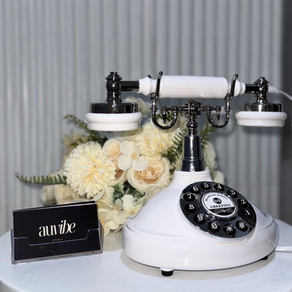Au Vibe Audio Guestbook Details 1